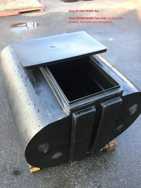 Float with tank and box